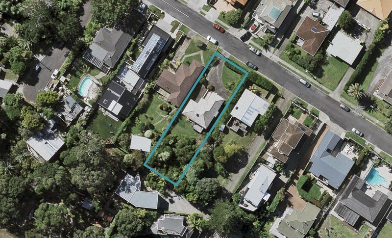 24 Pine Ridge Terrace, Hauraki, Auckland - Carousel 1