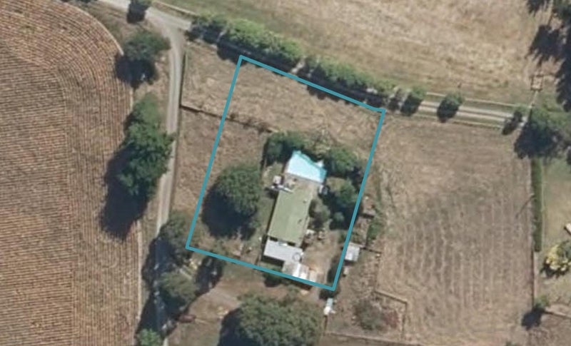 1 Domain Road, Bulls - Carousel 1