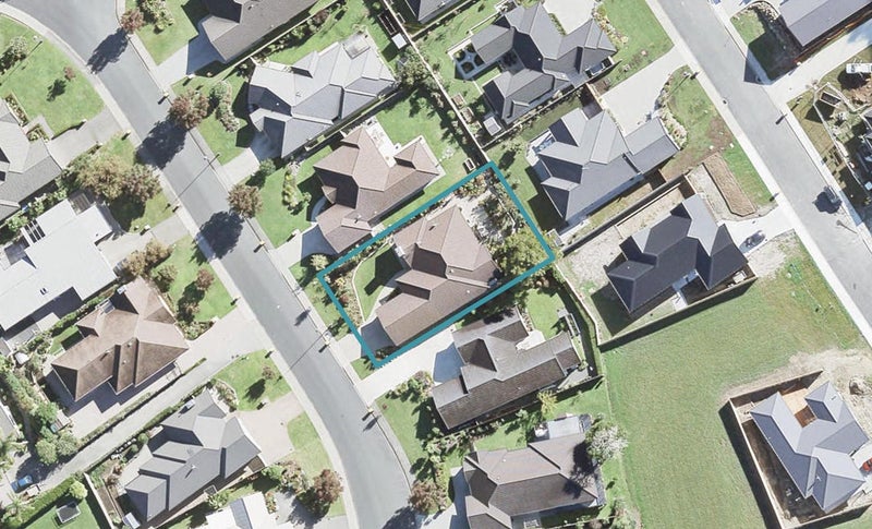 53 Ashmore Crescent, Warkworth, Warkworth - Carousel 1