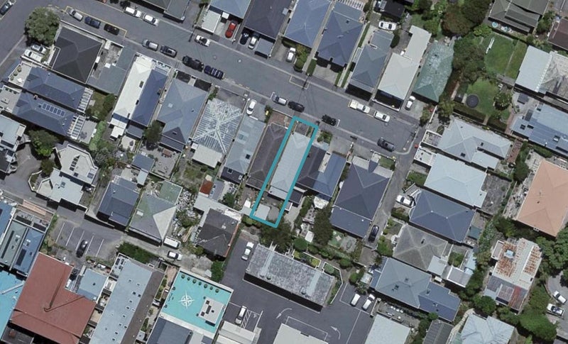 14 Caroline Street, Mount Victoria, Wellington - Carousel 1