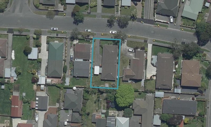 1/9 Chipping Lane, Redwood, Christchurch - Carousel 1
