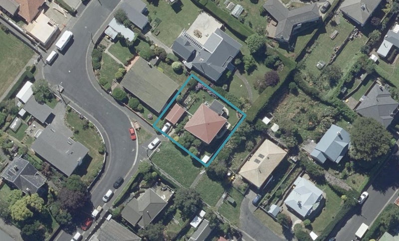 84 Beresford Street, Wakari, Dunedin - Carousel 1