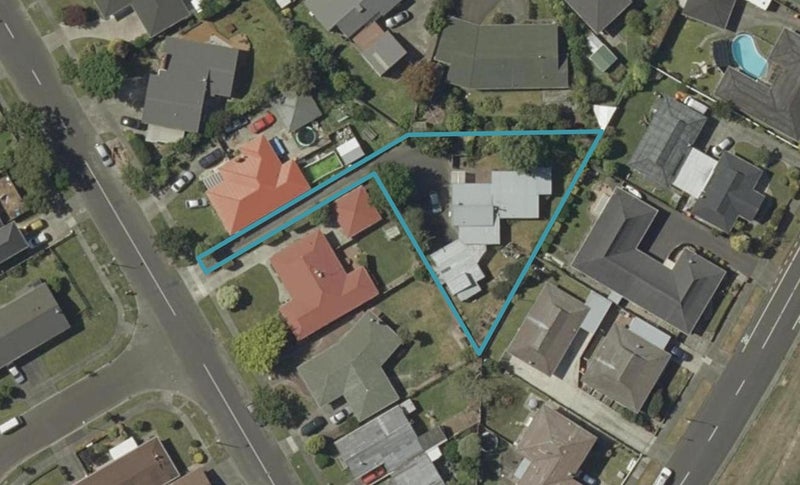 83 Wikiriwhi Crescent, Awapuni, Palmerston North - Carousel 1