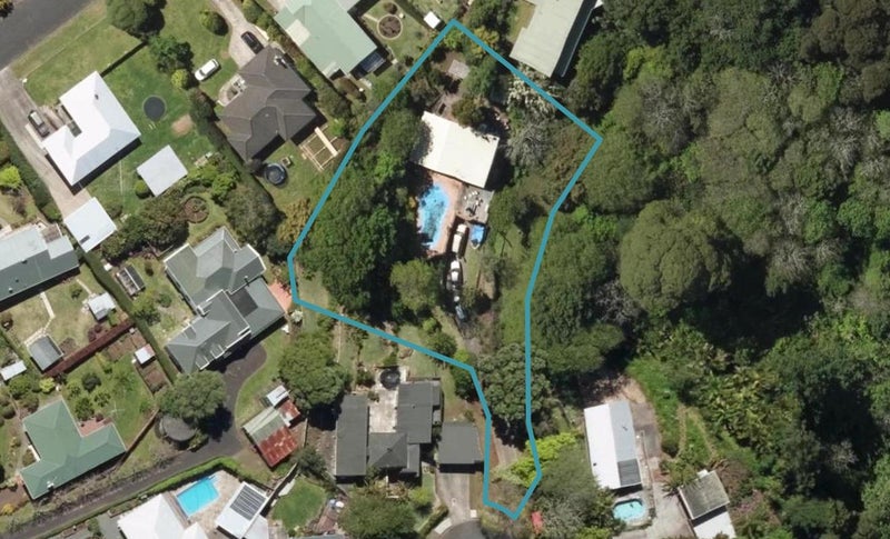 19 Kowhai Park Road, Maunu, Whangarei - Carousel 1