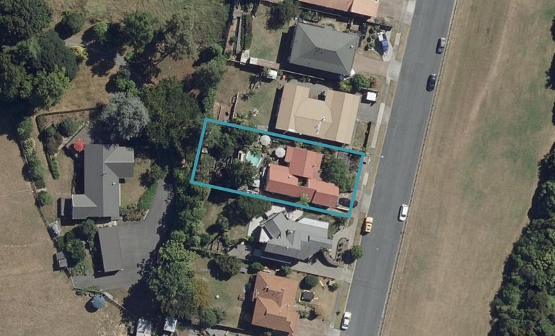 50 Melva Street, Dinsdale, Hamilton - Carousel 1