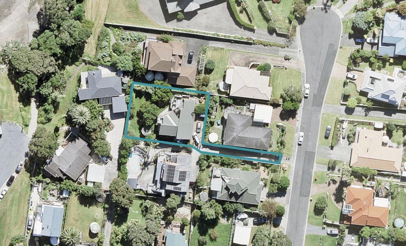 8 Fishermans Cove, Army Bay, Whangaparaoa - Carousel 1