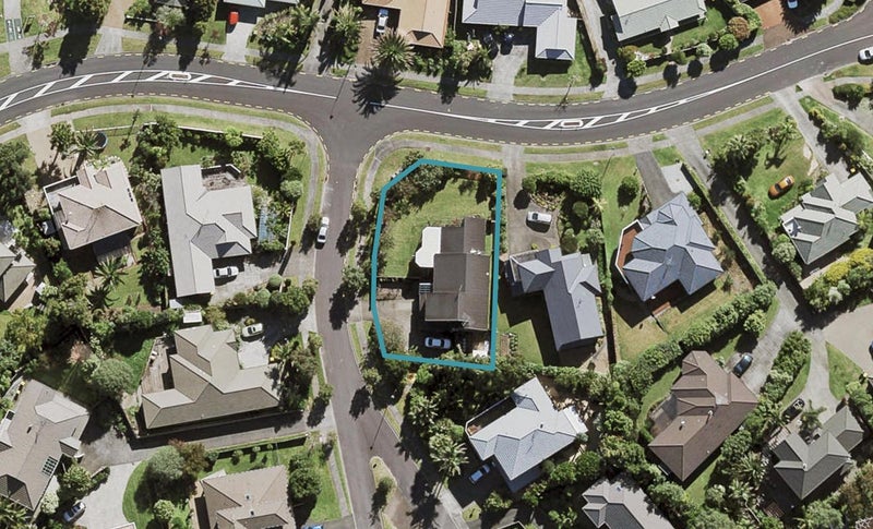 42 Goldfinch Rise, Unsworth Heights, Auckland - Carousel 1