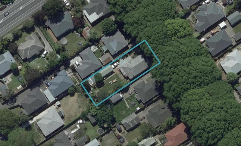 77 Severn Street, St Albans, Christchurch - Carousel 1
