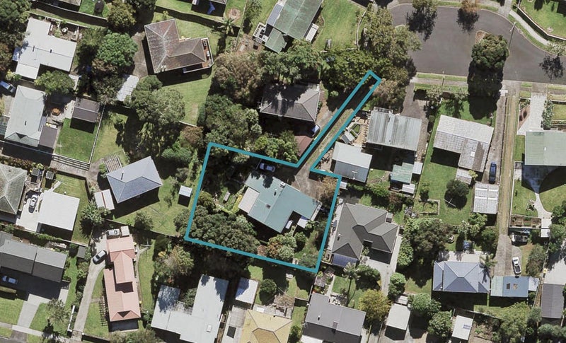 22 Anarahi Place, Mangere Bridge, Auckland - Carousel 1
