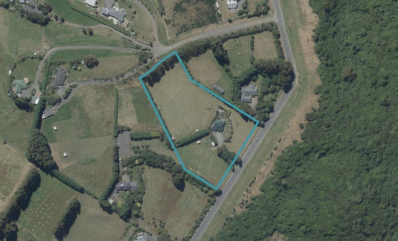 92 Dalziel Road, Halfway Bush, Dunedin - Carousel 1