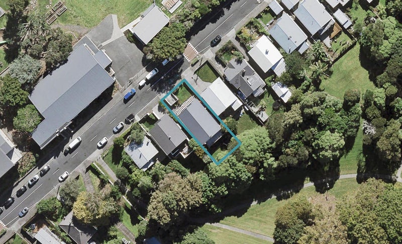 46 Larchwood Avenue, Westmere, Auckland - Carousel 1