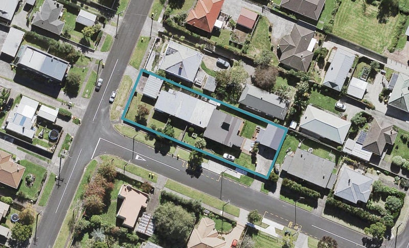 2/87 Nikau Street, New Lynn, Auckland - Carousel 1