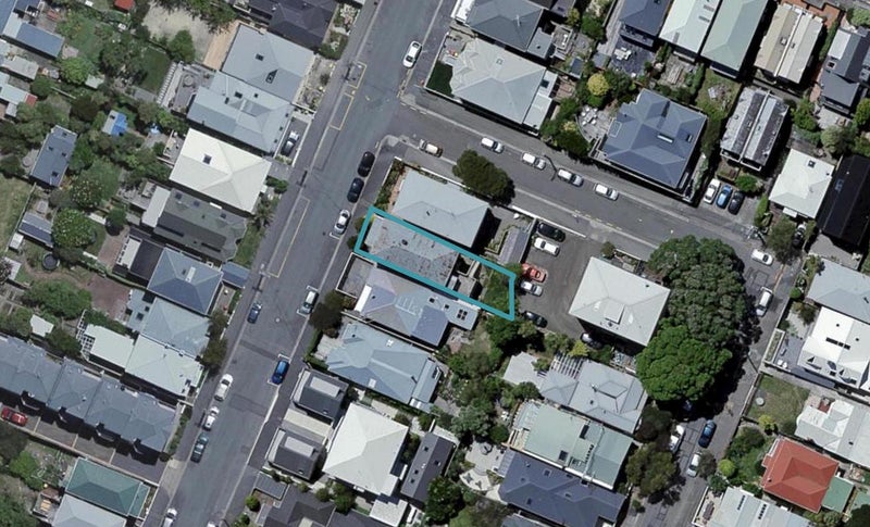77 Austin Street, Mount Victoria, Wellington - Carousel 1