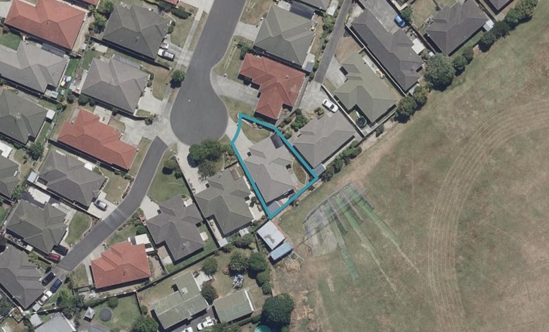 7 Grevillea Place, Melville, Hamilton - Carousel 1
