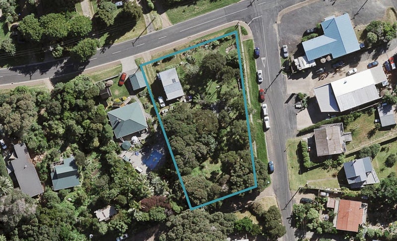 17 Ostend Road, Ostend, Waiheke Island - Carousel 1