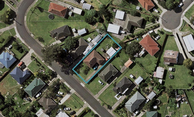 20 Cooper Crescent, Otara, Auckland - Carousel 1