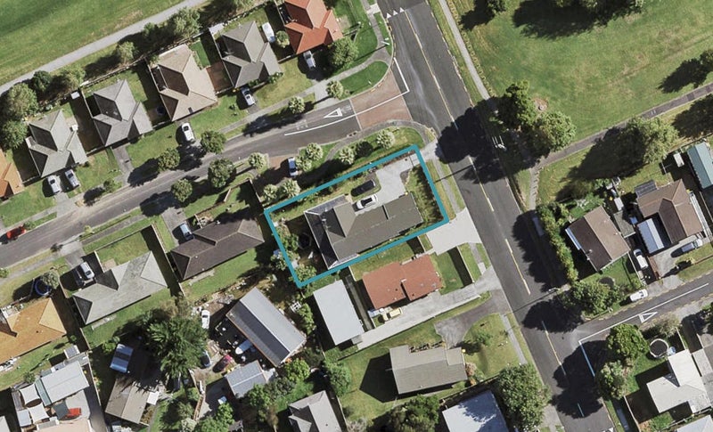 89 Sykes Road, Weymouth, Auckland - Carousel 1