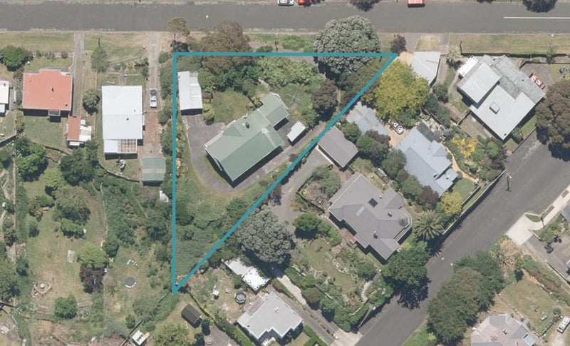 37 Koromiko Road, Gonville, Whanganui - Carousel 1