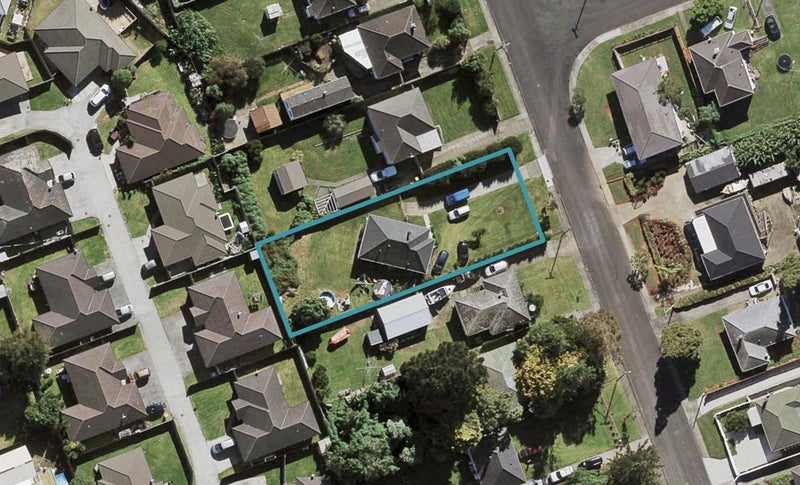 13 Forbes Road, Favona, Auckland - Carousel 1