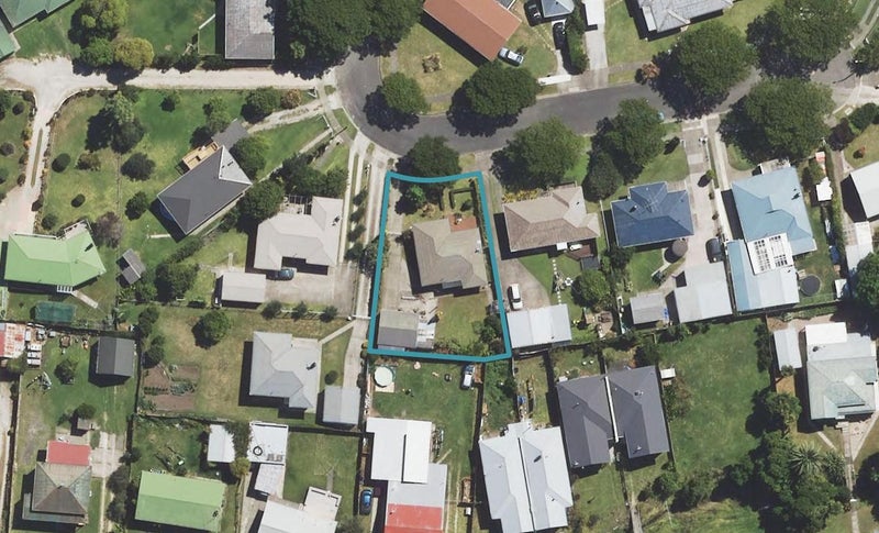 23 Ropata Street, Kaiti, Gisborne - Carousel 1