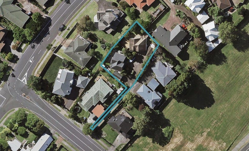 210A Norman Lesser Drive, Saint Johns, Auckland - Carousel 1