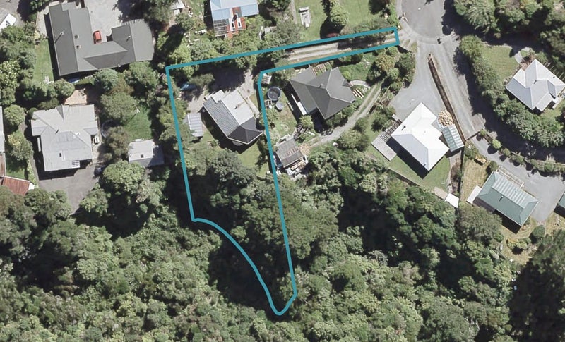11 Roseveare Grove, Te Marua, Upper Hutt - Carousel 1