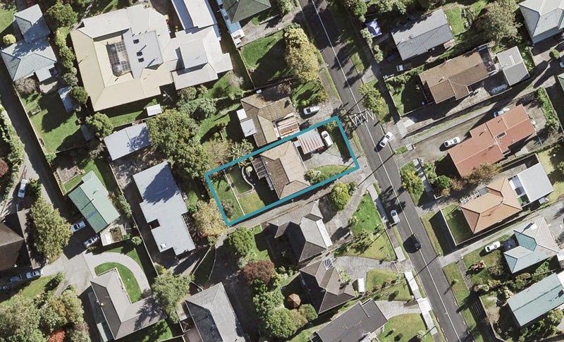7 Brothers Street, New Windsor, Auckland - Carousel 1