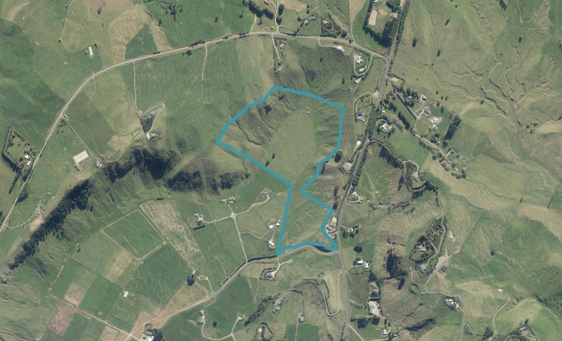 24 Grant Road, Kinloch, Taupō - Carousel 1