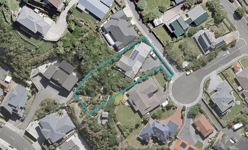 7 Lemonwood Grove, Maungaraki, Lower Hutt - Carousel 1