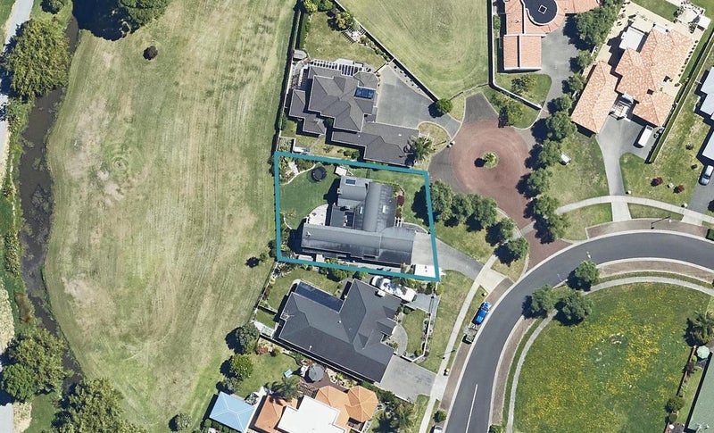 38 Sovereign Drive, Papamoa Beach, Papamoa - Carousel 1