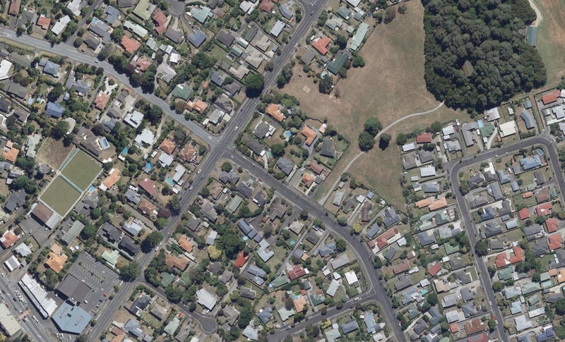 39 Mansel Avenue, Hillcrest, Hamilton - Carousel 1
