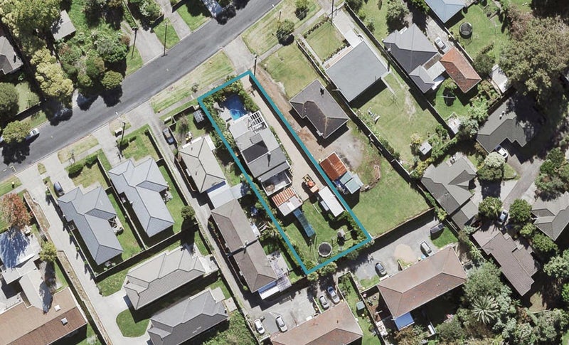 114 Seabrook Avenue, New Lynn, Auckland - Carousel 1