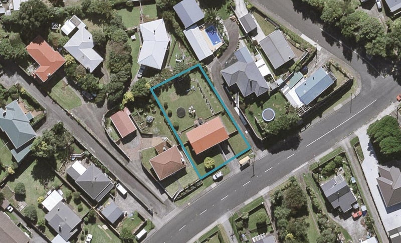 68 Ngamotu Road, Spotswood, New Plymouth - Carousel 1