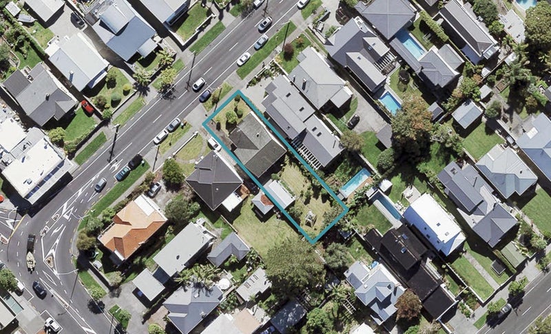 118 West End Road, Westmere, Auckland - Carousel 1