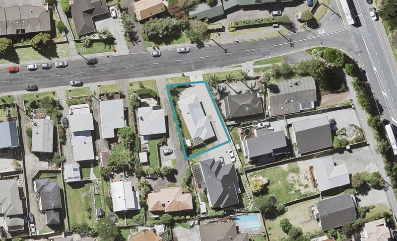 2 Spencer Road, Pinehill, Auckland - Carousel 1