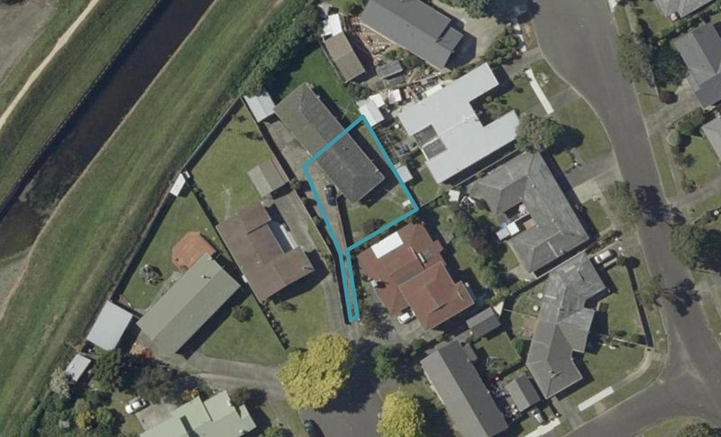 1/11 Tabak Crescent, Takaro, Palmerston North - Carousel 1