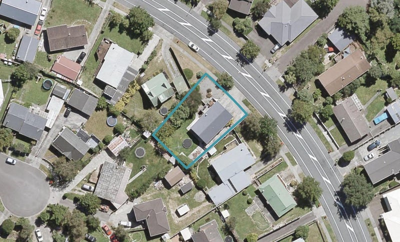 94 Gemstone Drive, Birchville, Upper Hutt - Carousel 1
