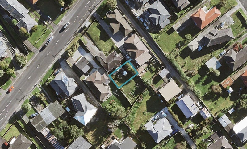 82D White Swan Road, Mount Roskill, Auckland - Carousel 1