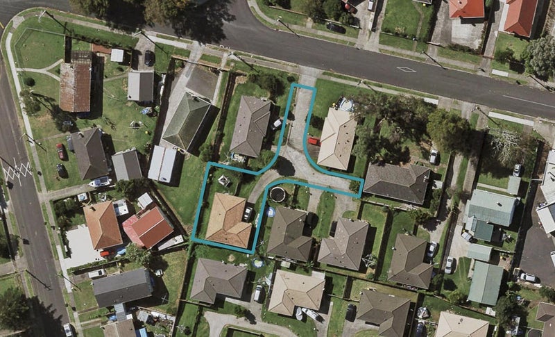 9A Flat Bush Road, Otara, Auckland - Carousel 1
