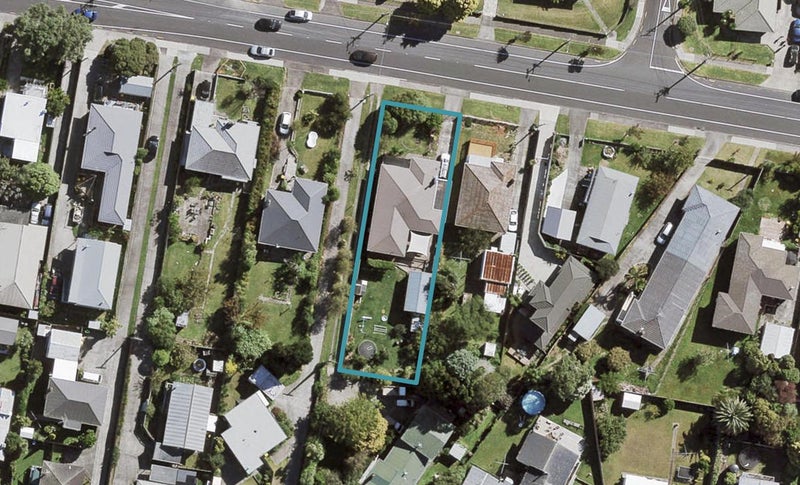 143 View Road, Sunnyvale, Auckland - Carousel 1