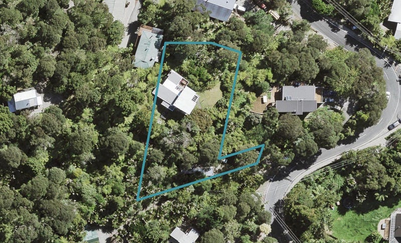 77 Laingholm Drive, Laingholm, Auckland - Carousel 1