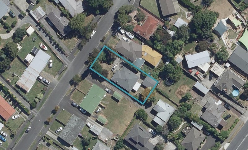 12 Holloway Place, Forest Lake, Hamilton - Carousel 1