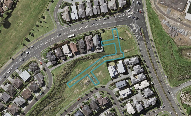 30 Penehareti Rise, Stonefields, Auckland - Carousel 1