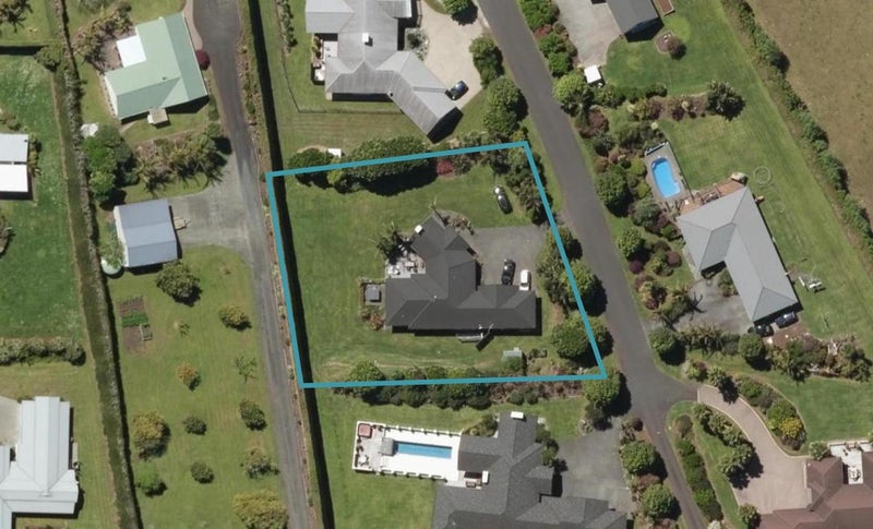 30 Tullamore, Maunu, Whangarei - Carousel 1