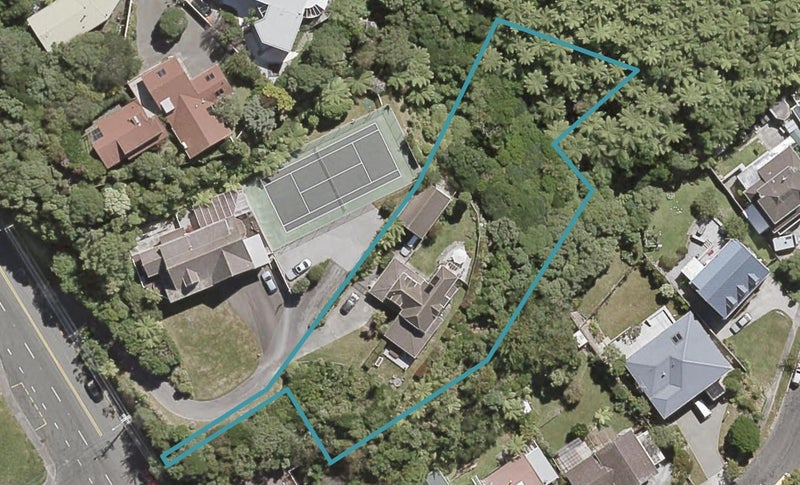10A London Road, Korokoro, Lower Hutt - Carousel 1
