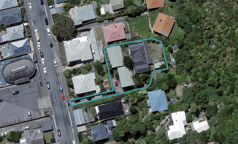 2/153 Owen Street, Newtown, Wellington - Carousel 1