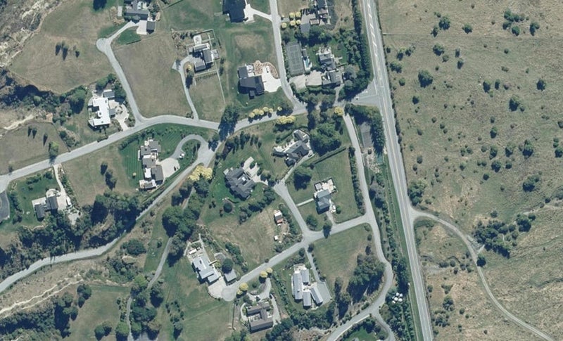 4 Tasman Terrace, Drift Bay, Queenstown - Carousel 1