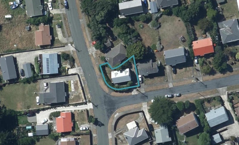 26A Tuki Street, Titahi Bay, Porirua - Carousel 1