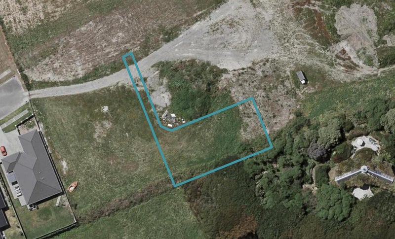 106 The Drive, Otaihanga, Paraparaumu - Carousel 1