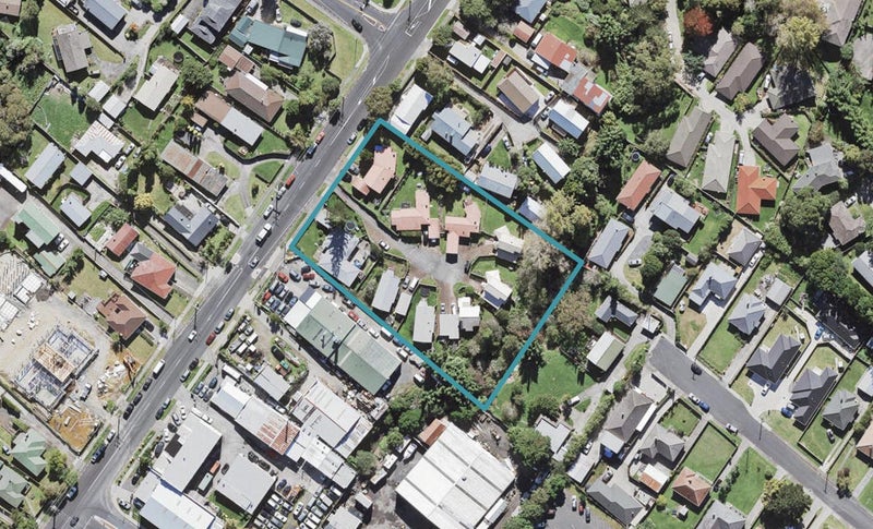 31 Sabulite Road, Kelston, Auckland - Carousel 1